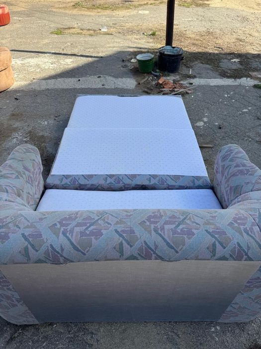 Диван для дидини