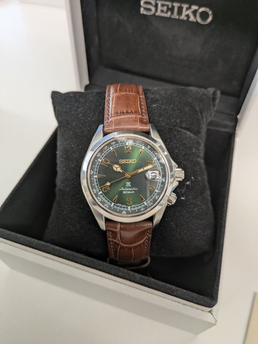 Seiko Prospex Alpinist SPB121J1