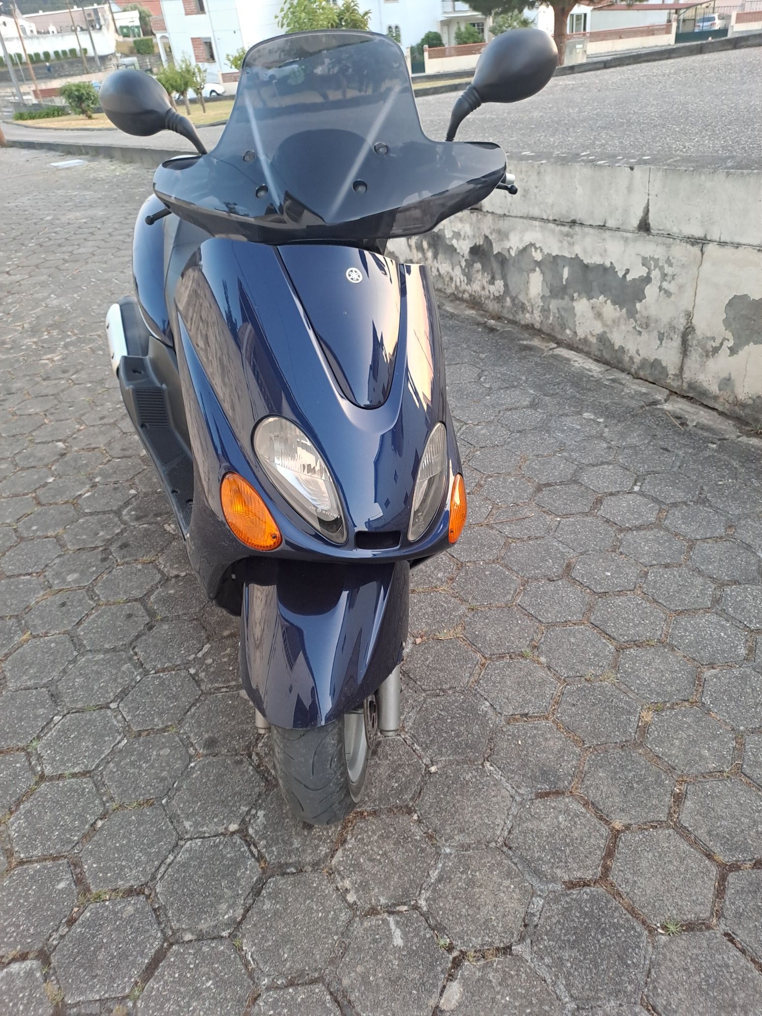Yamaha masgesty 125