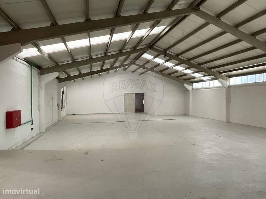 Armazém  para arrendamento