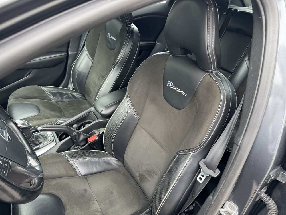 Volvo V40 1.6 D2 R-Design