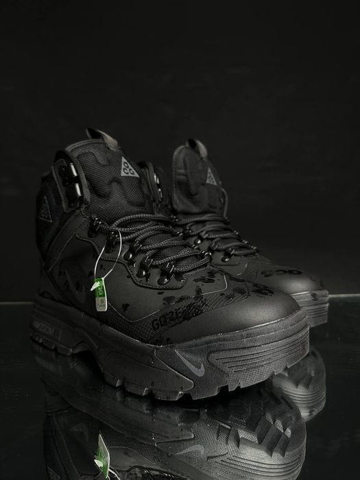 Кросівки чоловічі Nike ACG Zoom Gaiadome Gore Tex (чорні і чорно білі)
