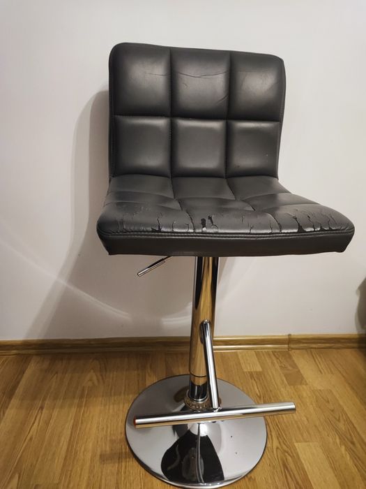 Używane krzesło obrotowe