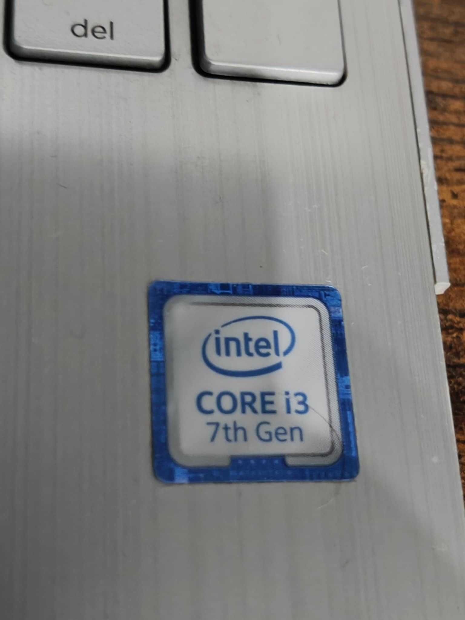 Laptop HP - i3 7gen , SSD , DDR4 , WIN11