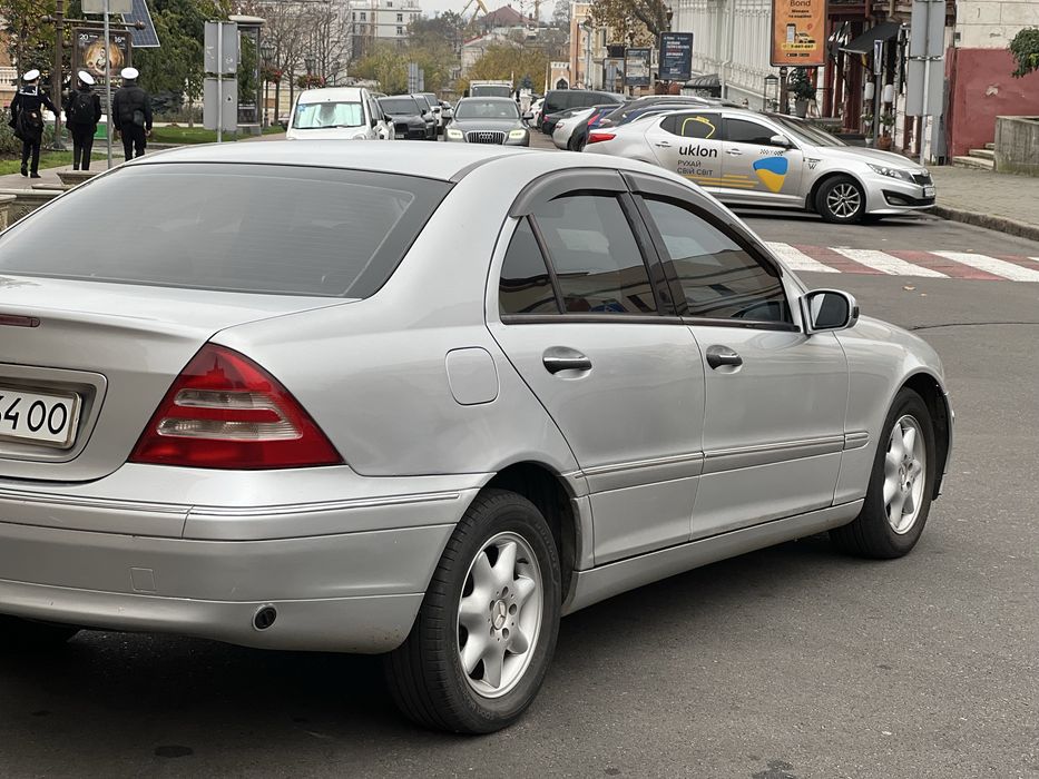 Mercedes-Bens C-Class Автомат! Идеальное сост