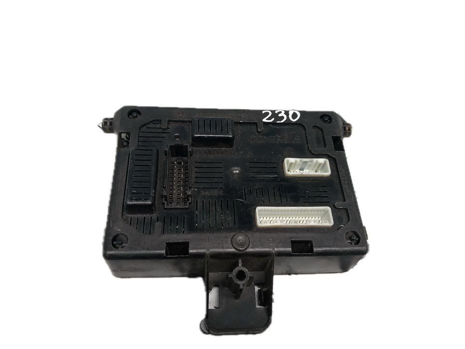 Módulo genérico RENAULT Clio III (BR0/1, CR0/1)