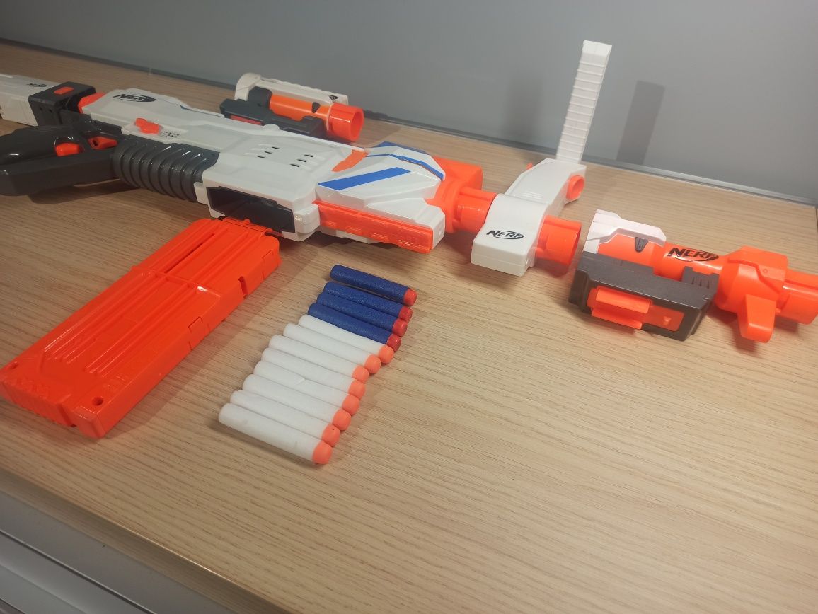 NERF Modulus karabin na baterie