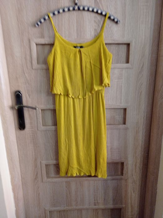 Sukienka na ramiączkach