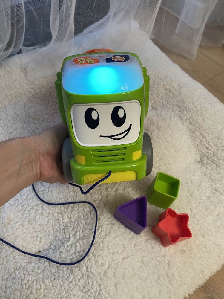 Ciężarówka sorter Fisher Price + gratis kluczyki little tikes