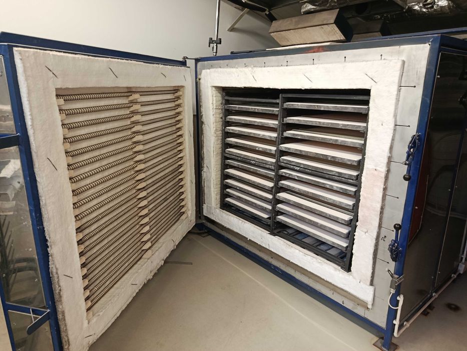 Piec elektr. komorowy 150x120x140 cm do szkła, ceramiki, hartowania