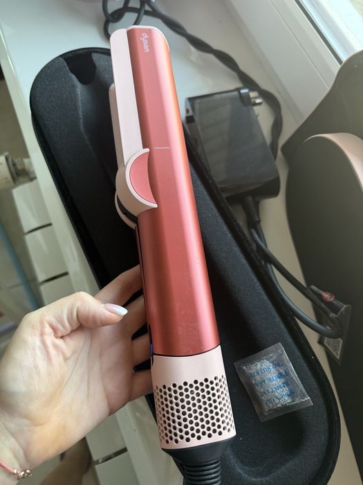 Продам Dyson