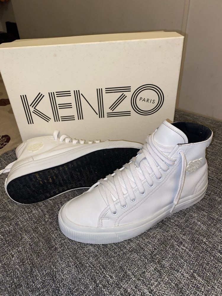 Vendo tenis da KENZO