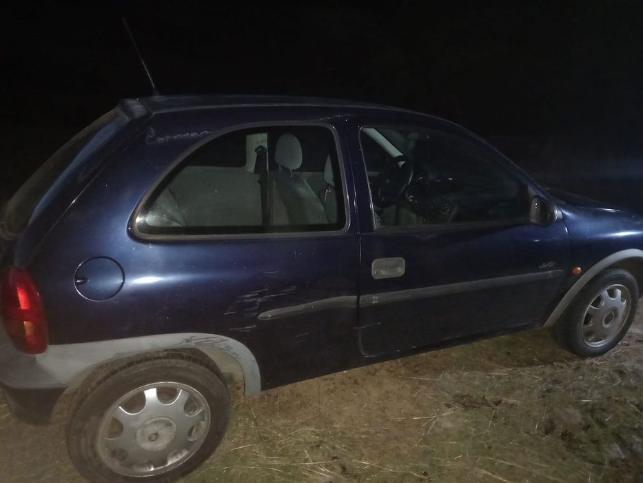 Opel Corsa B 1.0 eco, para reparar ou peças