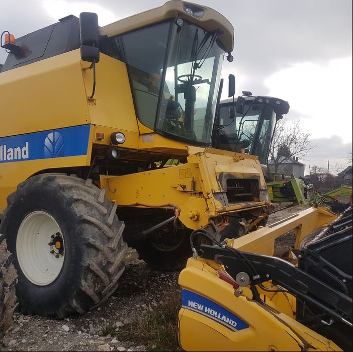 New Holland TC 5070