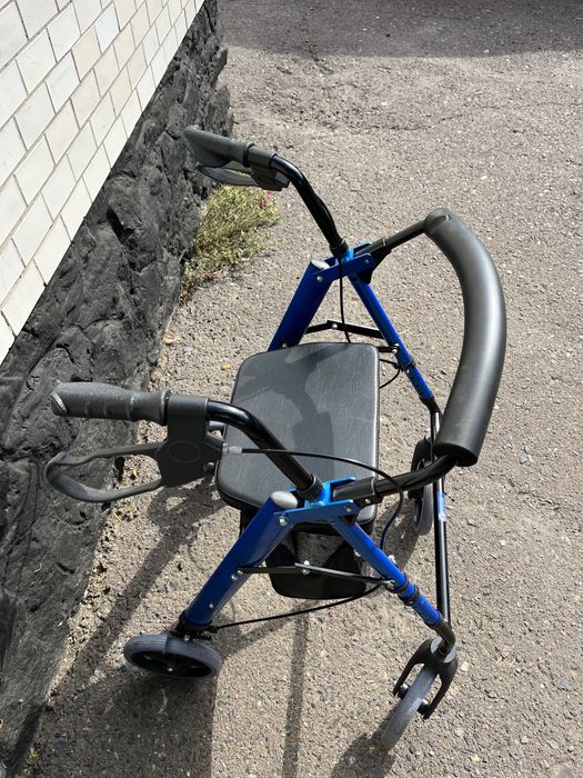 Ходунки на колесах ХкД-03