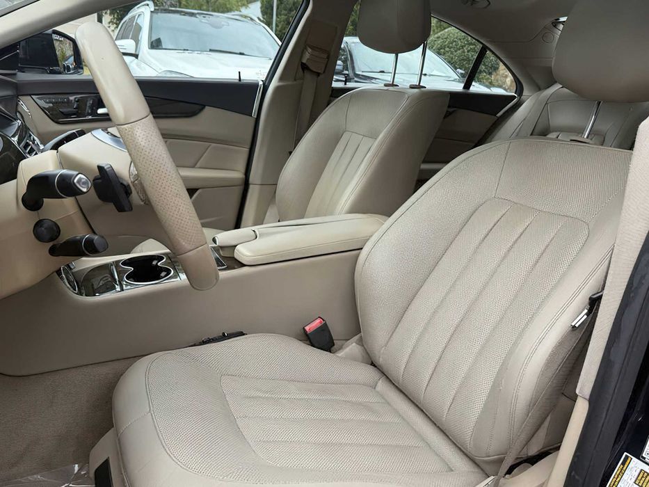 Mercedes-Benz CLS 550      2014