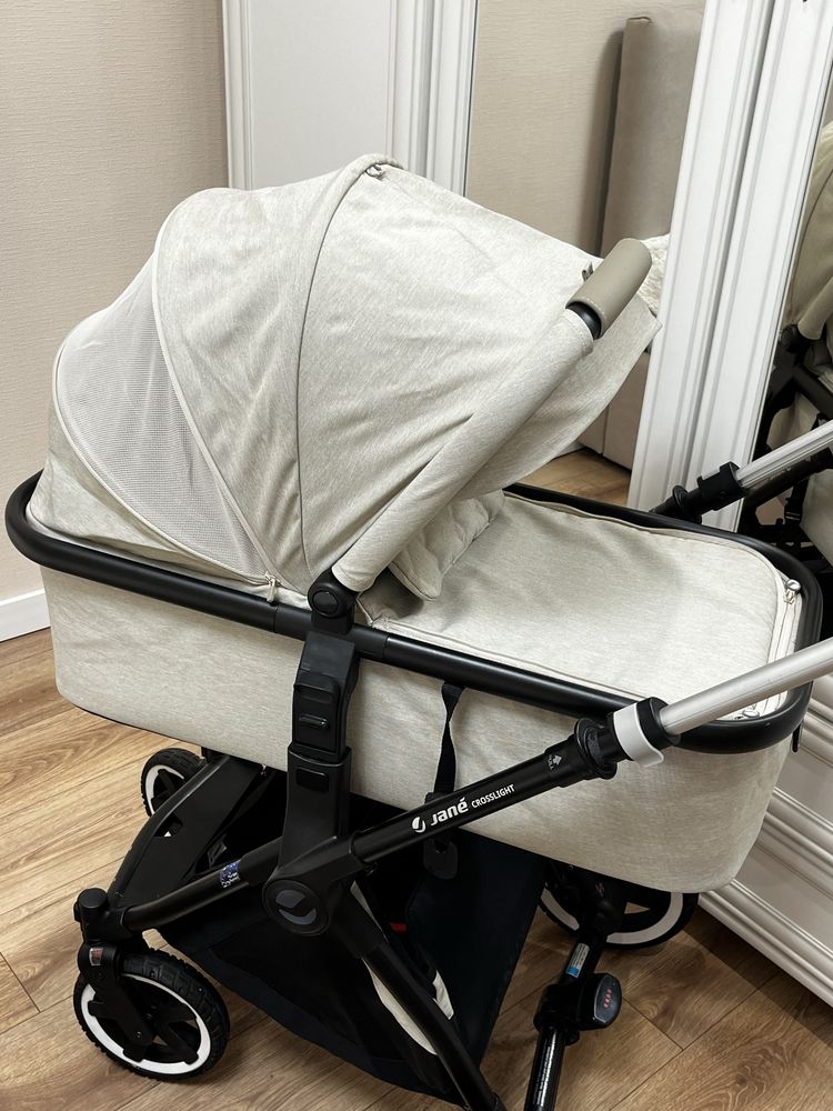 Продам коляску 2в1 Jane Crosslight Micro 2021