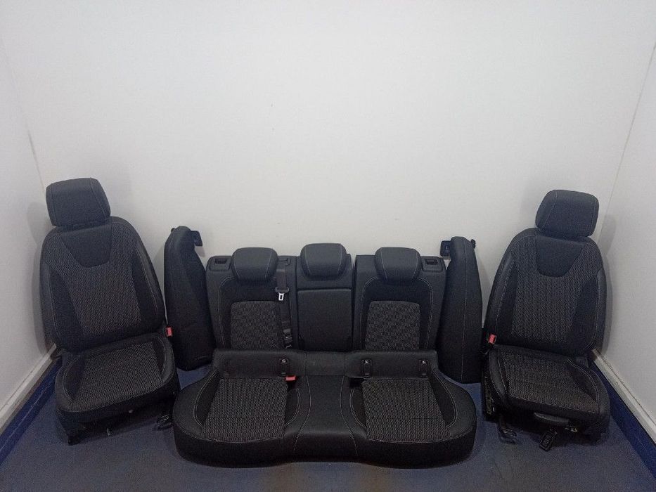 OPEL INSIGNIA B KOMBI FOTELE KOMPLET PÓŁSKÓRA EUROPA