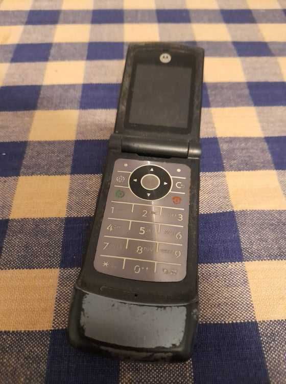 Telemóvel Motorola W510 p/peças