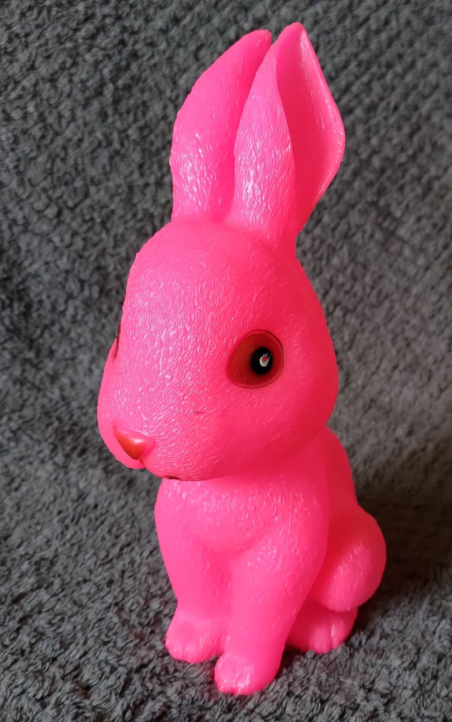 Gumowa zabawka do kąpieli różowy królik / zając