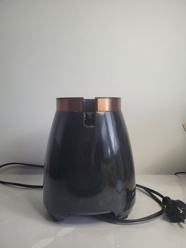 Baza silnika do blendera Qilive - sprawna