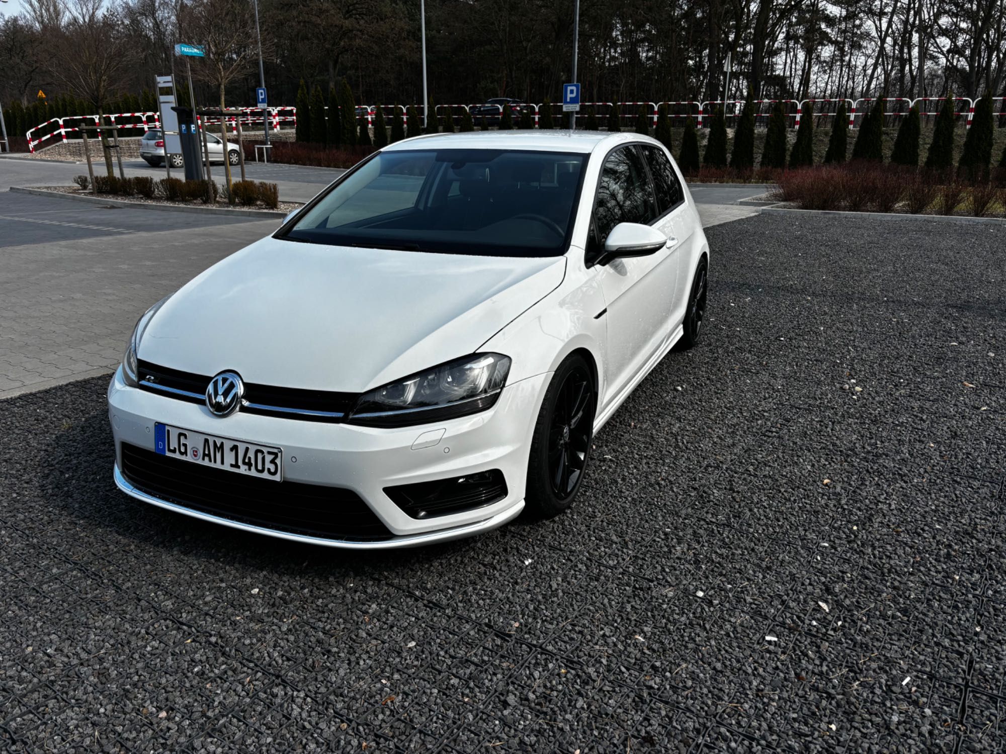 VW golf VII R-line
