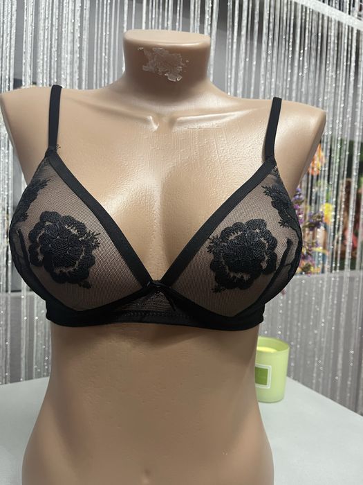 Бюстгалтери без кісточок