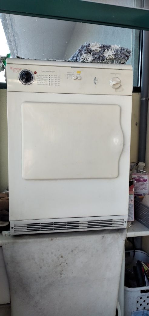 Maquina secar roupa Órima a funcionar 7 kg  temporizador tempo manual