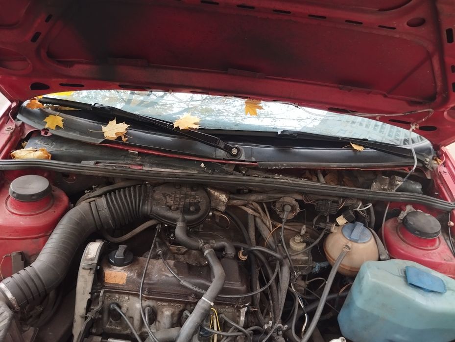 Пасат б3 універсал газ бензин 1.8