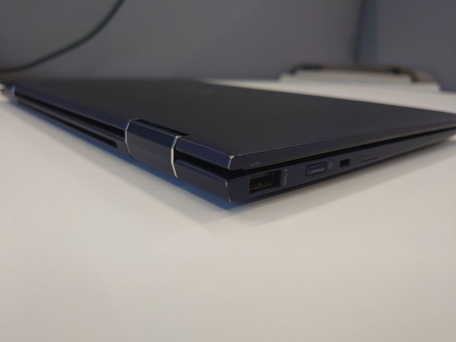 HP Elitebook Dragonfly G2 13,3", i7-1165G7, 16Gb, SSD 512Gb