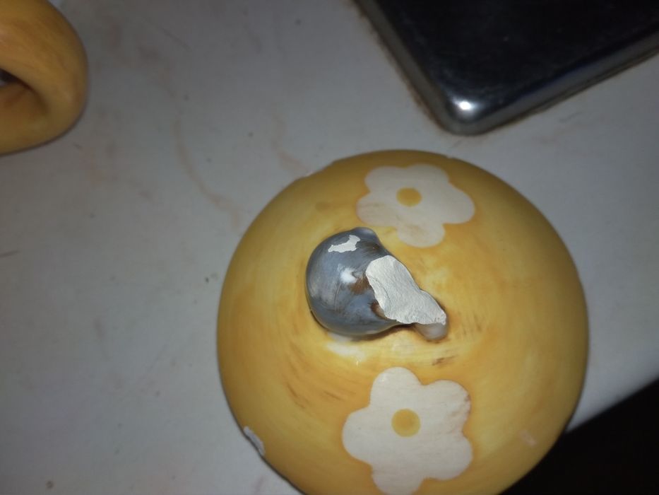 Imbryk na herbatę z filiżanką