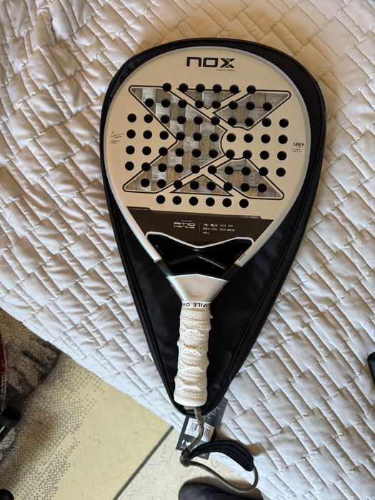 Raquete padel Nox at18k 2024