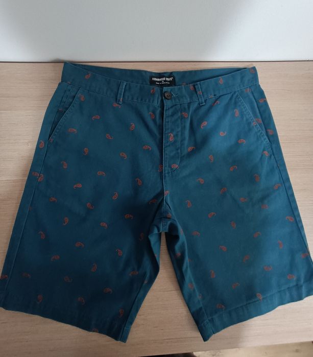 Męskie spodenki chinosy firmy Cedar Wood State używane rozm 34/L