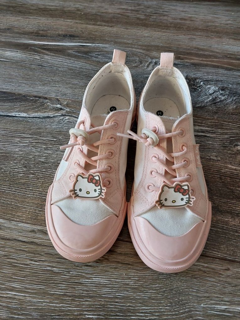 Trampki hello Kitty 34 reserved