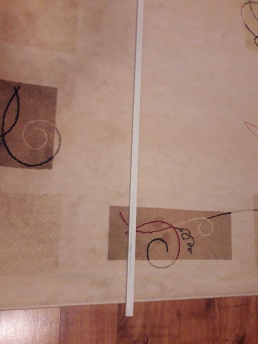 Продам сетку абразивную,самокл для ремонта потолка, короб для кабеля