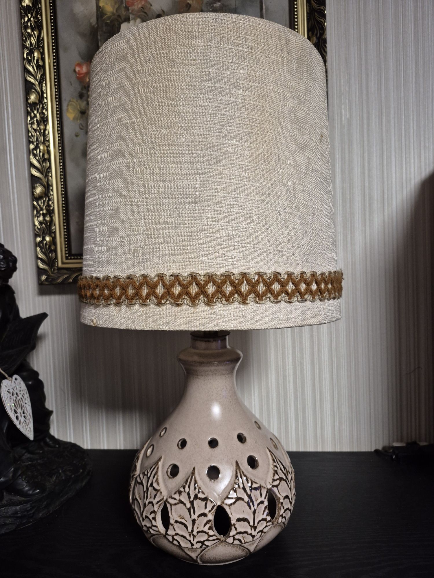 Lampa ceramiczna stołowa z dwoma punktami świetlnymi