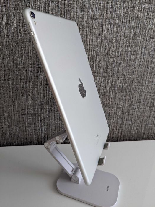 Apple iPad Pro 10.5 на 64Gb #113