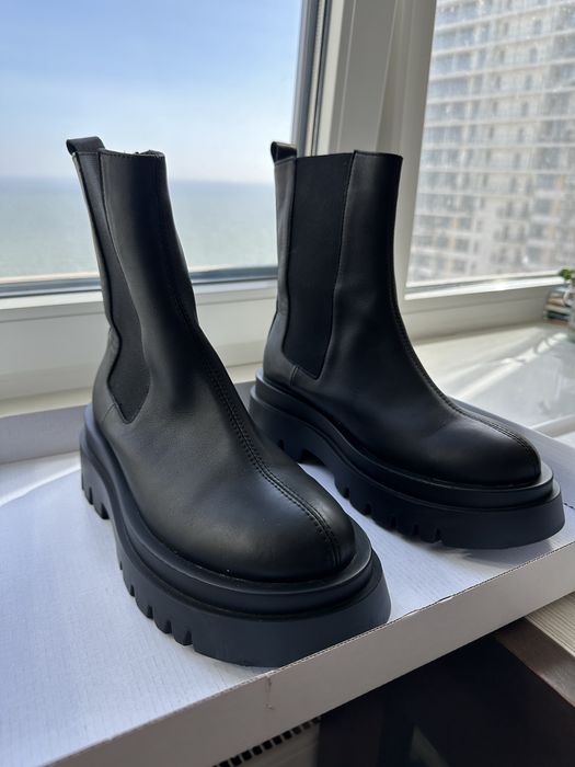 Жіночі ботільони Bottillon, 39 розмір, майже нові