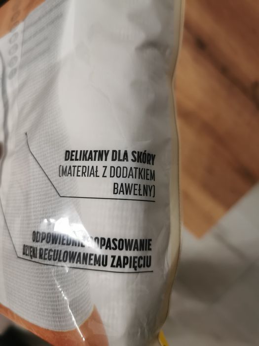 Pas brzuszny Pani Teresy po operacji