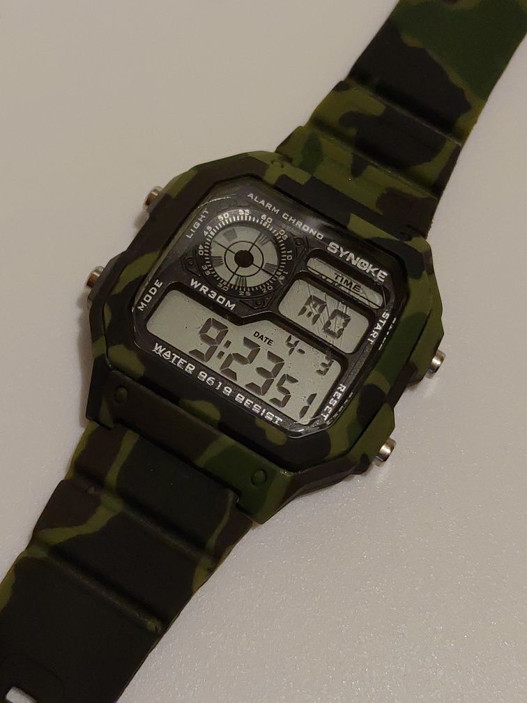 Zegarek wodoszczelny moro nie casio