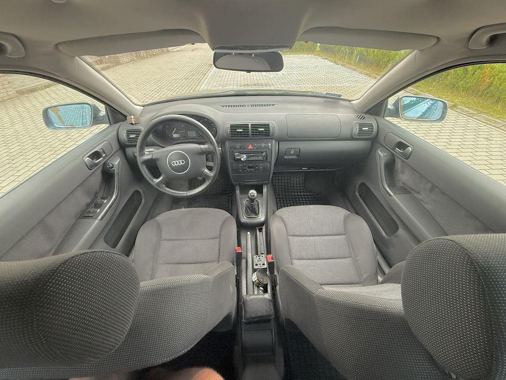 Audi a3 1.6 lift 2002 rok 5 drzwi bardzo dobry stan !