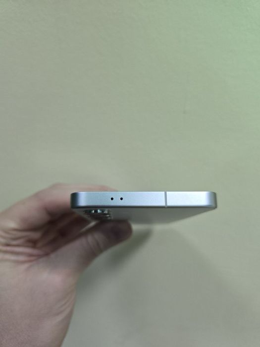 Samsung S24 8/256Gb (SM-S921B/DS) Гарантія