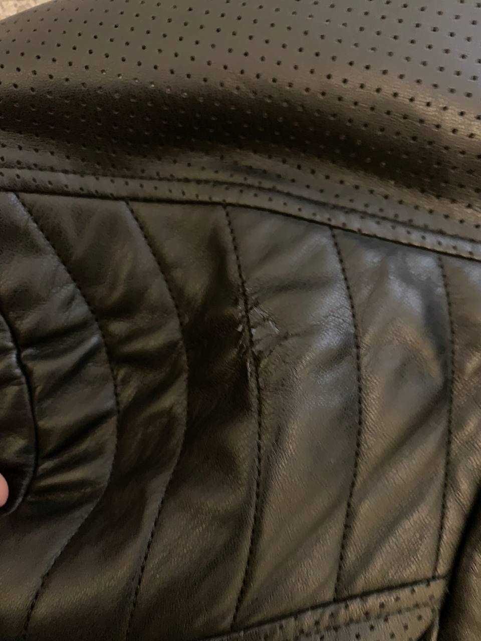 Продаю куртку Philipp Plein