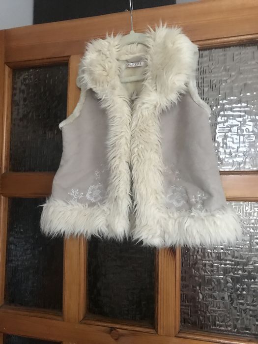 Kamizelka dla dziewczynki George  na9 lat.