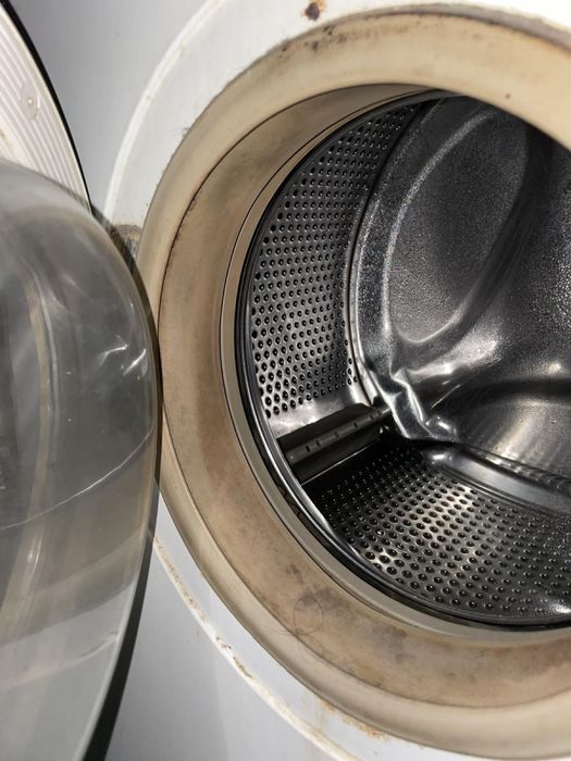 Безкоштовно! Терміново! Пральна машина/ стиралка