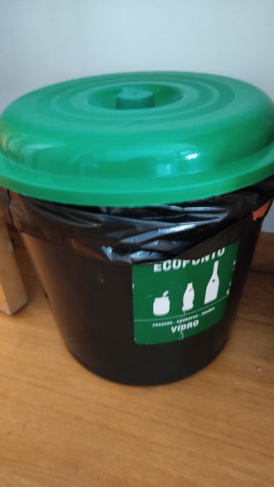 3 baldes de reciclagem