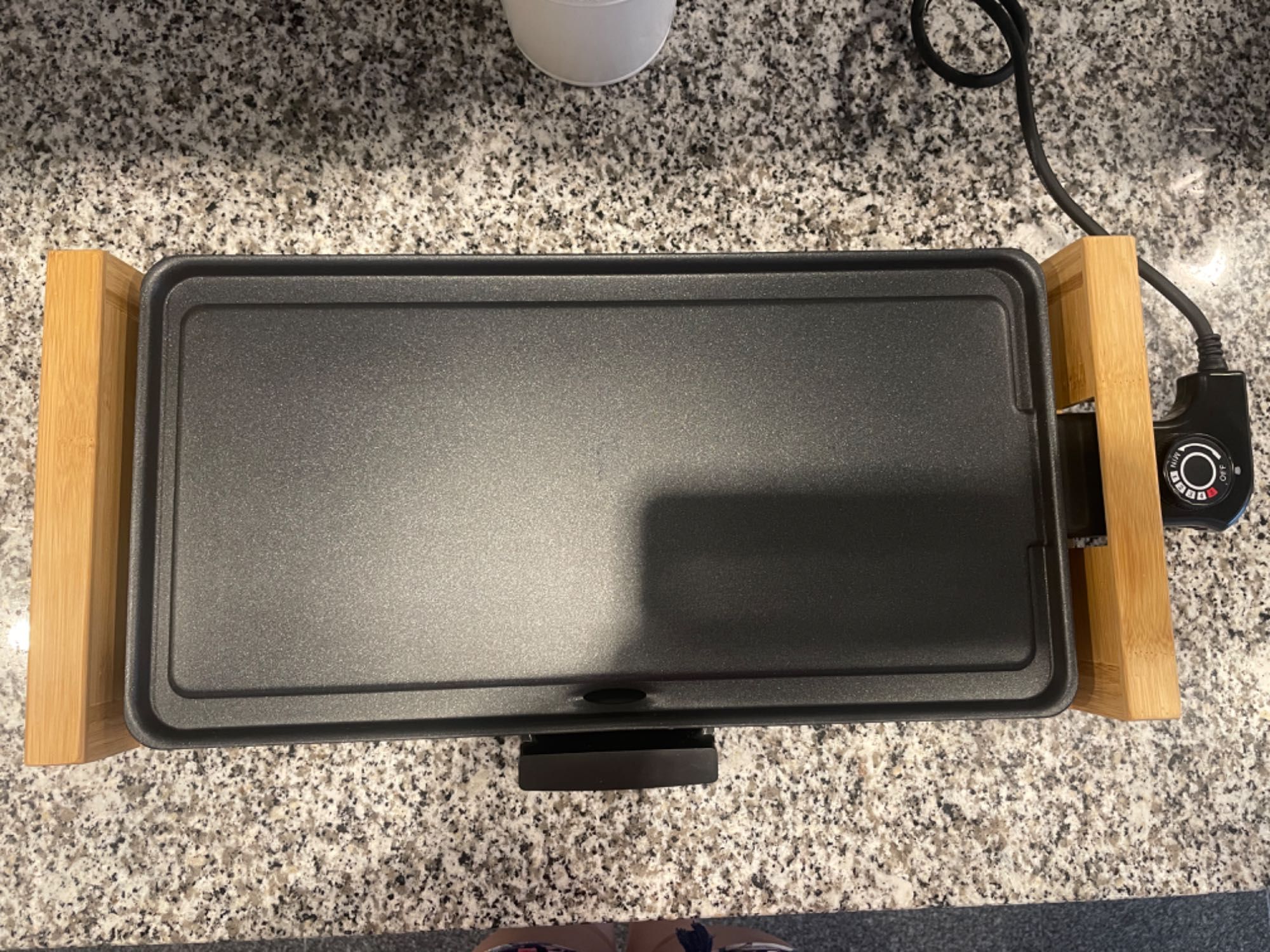 Grelhador eletrico Teppanyaki + suporte em madeira (NOVO)