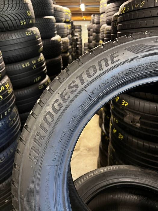 Шини зимові 225х55хR17 Bridgestone Blizzak LM001 RSC / 4 Шт 95+% Прот