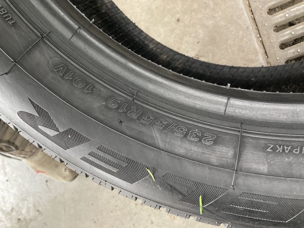 4x opony 235/55/19 bridgestone 2020 rok