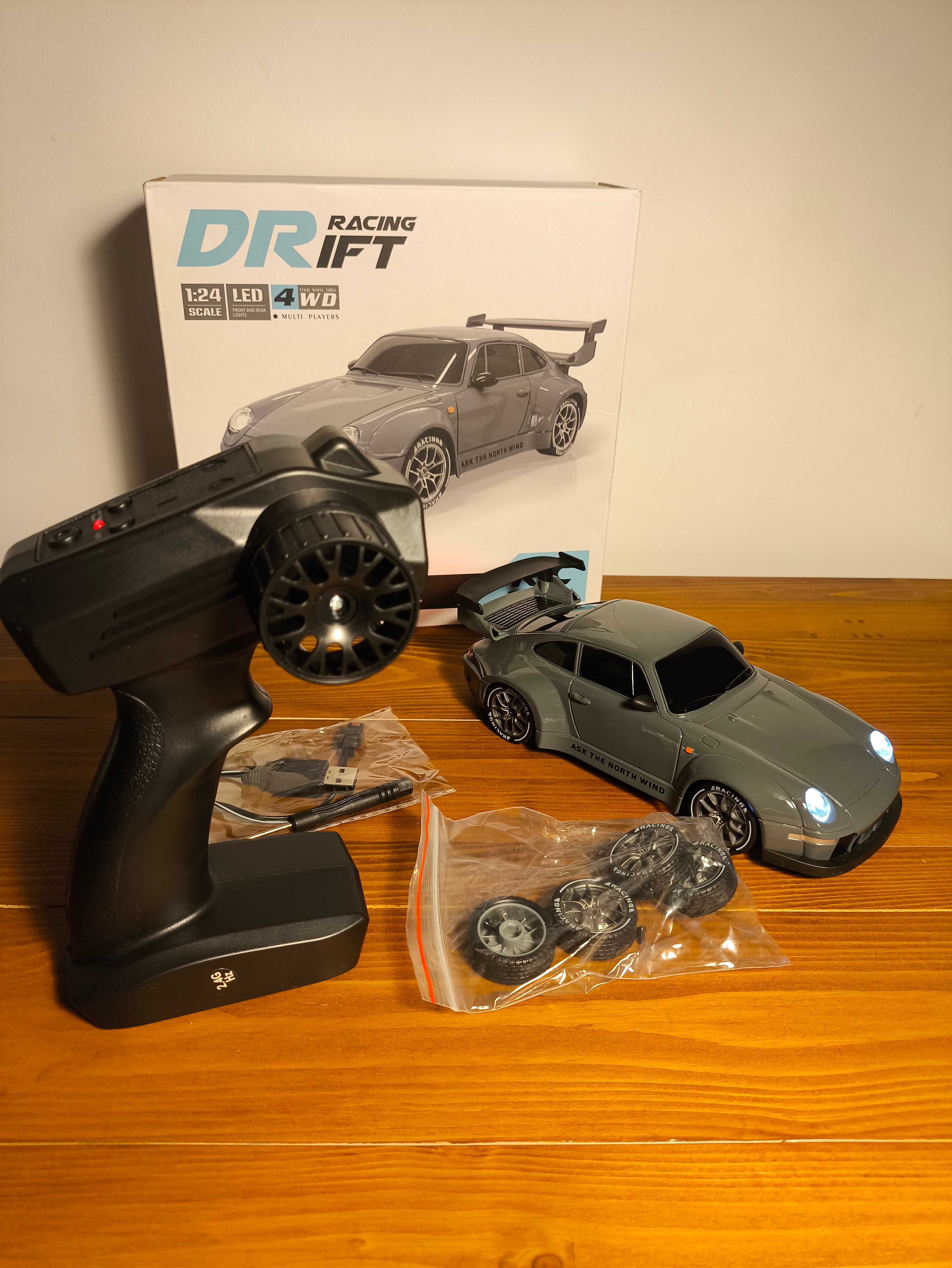 Replika Porsche 993 RWB 1:24 zdalnie sterowany RC RTR
